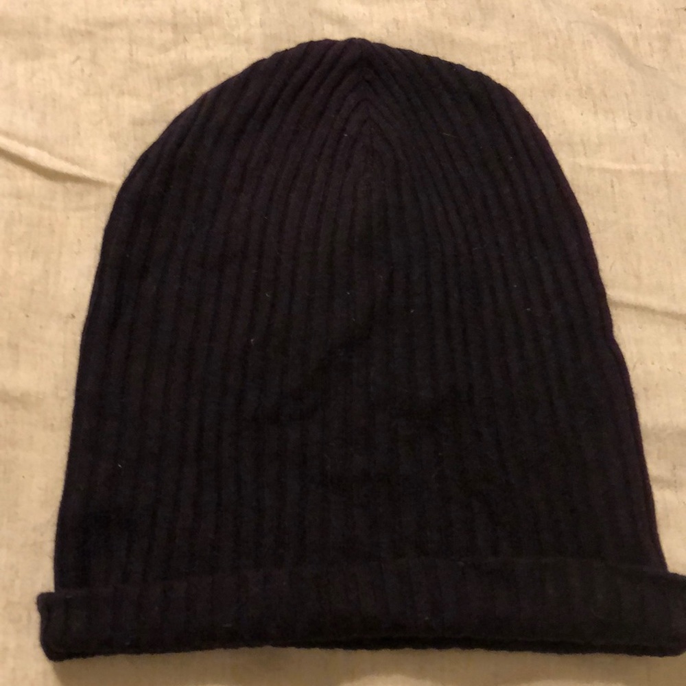 John Varvatos ribbed skull cap
